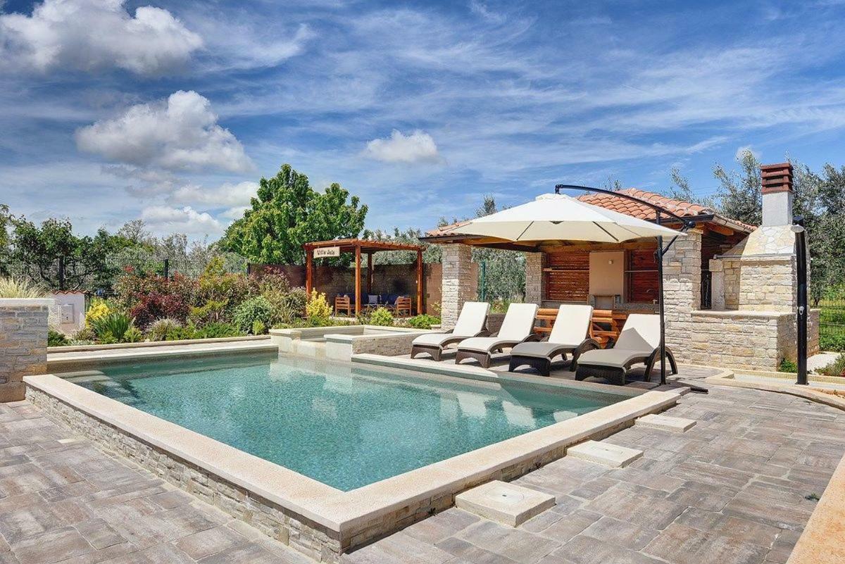 Villa Jela Medulin Exteriér fotografie